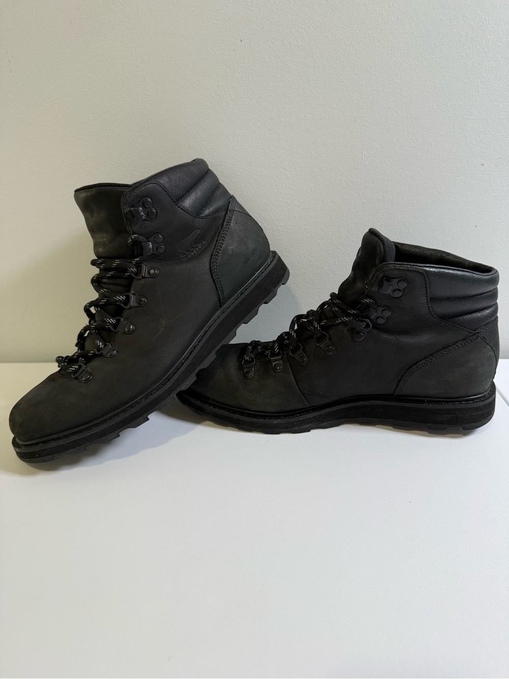 Sorel Madson Hiker ll Waterproof boots Mens Sz 9 Black